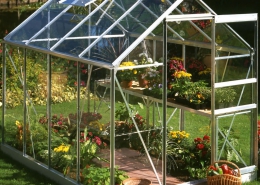 گلخانه شیشه ای بهتر است یا پلاستیکی